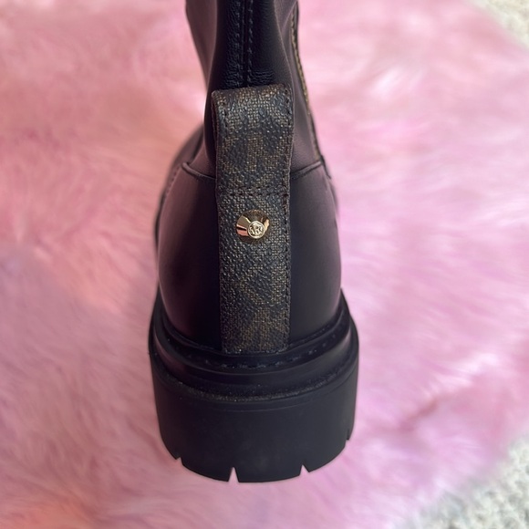 Michael Kors black leather over the knee heeled boots size 6.5 - Picture 6 of 7